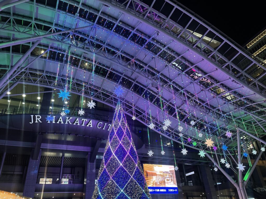 福岡観光 天神 クリスマスマーケット 12月 イルミとホットワインを楽しむ冬のイベント